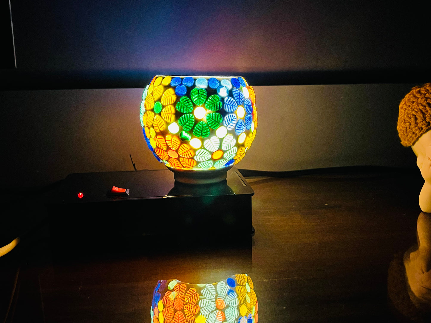 Saar Homes Premium quality Electric incense holder / Table lamp with on off button for heater