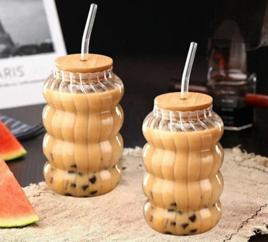 Premium spiral shape ribbed glass tumblers with wooden lid and straw (Pack of 2) for coffee, fruit juice, milk shakes, ice tea, beer , cold drink andany more